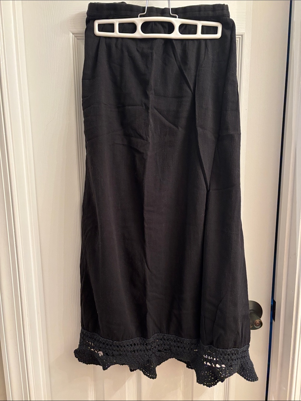 bill blass Black Midi Skirt with Crochet Hem
